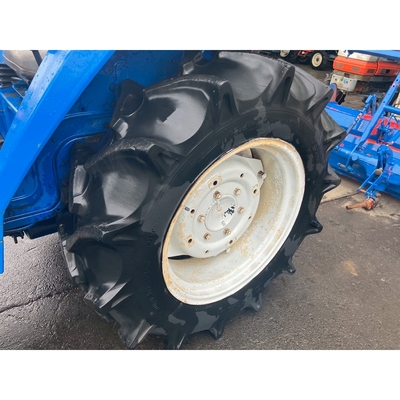 ISEKI トラクター TA287F