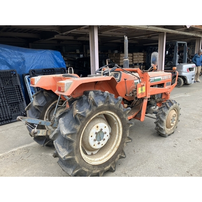 KUBOTA トラクター L2602DT