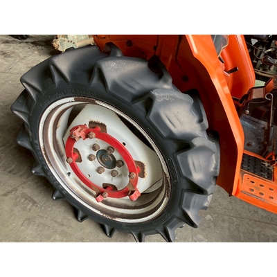 KUBOTA トラクター L1802D