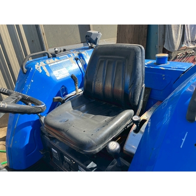 ISEKI トラクター TA320F