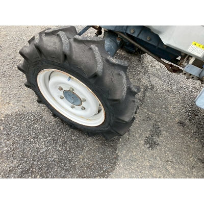 ISEKI トラクター TH22F