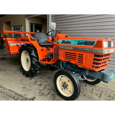 KUBOTA トラクター L1-205S