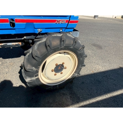 ISEKI トラクター TA437F