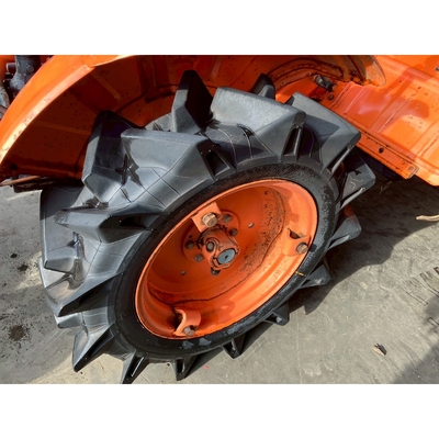 KUBOTA トラクター B7001