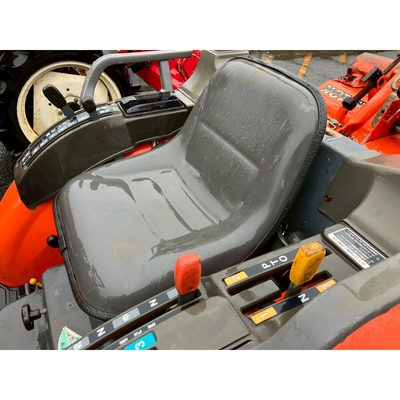 KUBOTA トラクター GB200