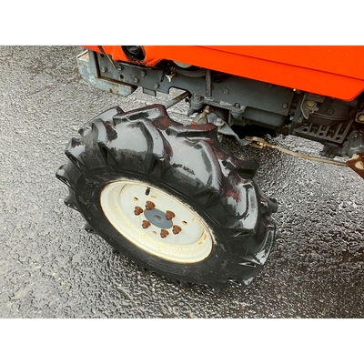 KUBOTA トラクター GB200