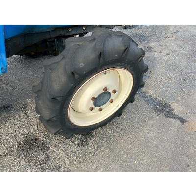 ISEKI トラクター TU200F