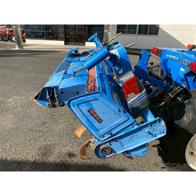 ISEKI トラクター TA235F