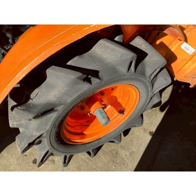 KUBOTA トラクター B6000