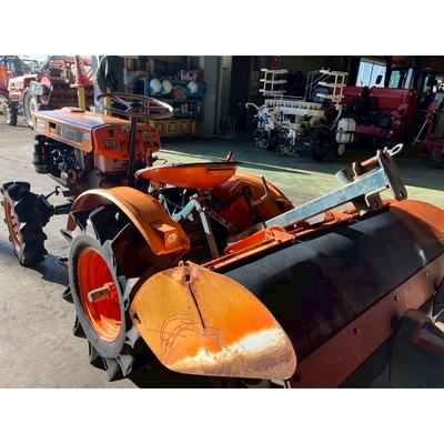 KUBOTA トラクター B6000