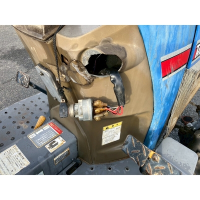 ISEKI トラクター TM15