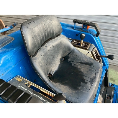 ISEKI トラクター TU180F