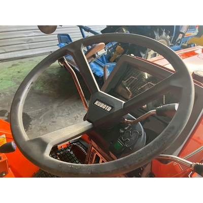 KUBOTA トラクター L1-205D