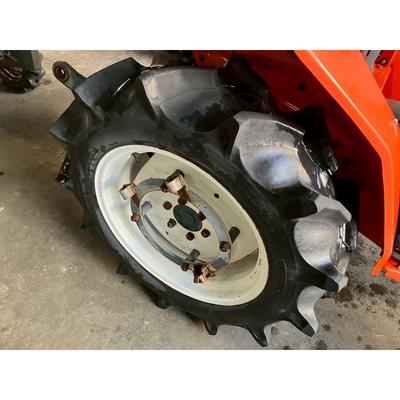 KUBOTA トラクター L1-205D