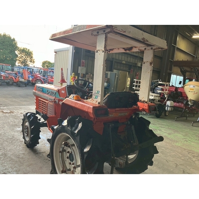 KUBOTA トラクター L1-205D