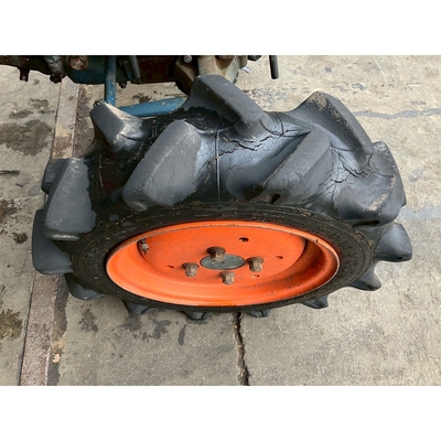 KUBOTA トラクター B6000