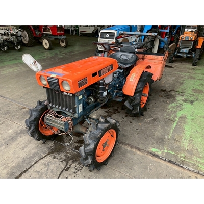 KUBOTA トラクター B6000