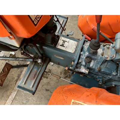 KUBOTA トラクター B6000