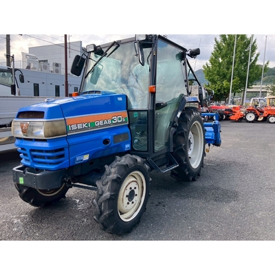 ISEKI トラクター TGS30