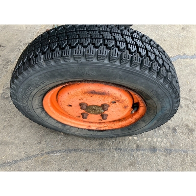 KUBOTA トラクター B7000D