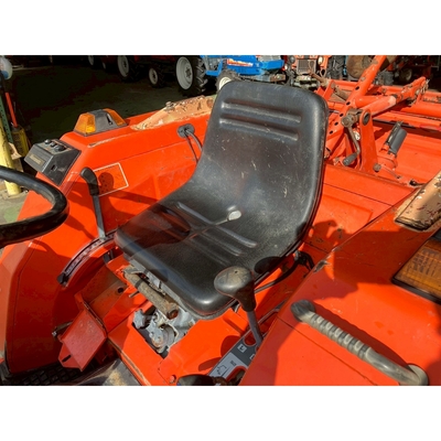 KUBOTA トラクター L1-235D