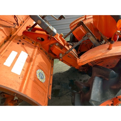 KUBOTA トラクター B7001