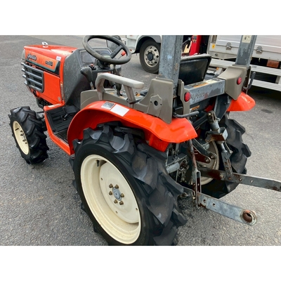 KUBOTA トラクター GB18