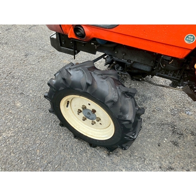 KUBOTA トラクター GB18