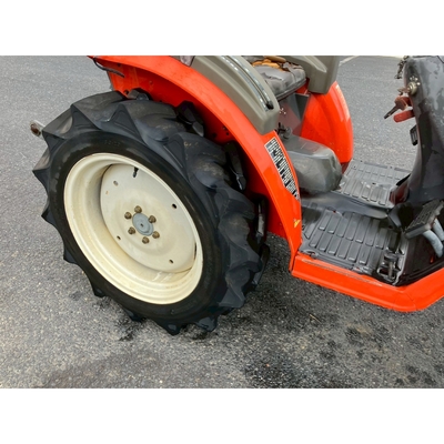 KUBOTA トラクター GB18