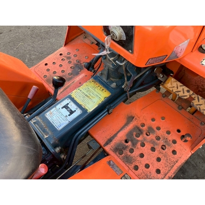 KUBOTA トラクター B1400