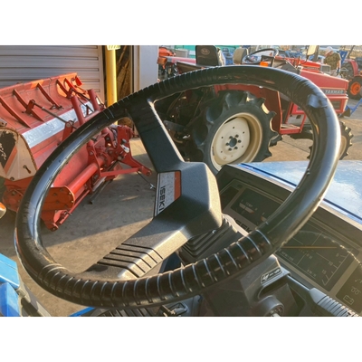 ISEKI トラクター TU147F