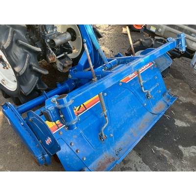 ISEKI トラクター TU150F