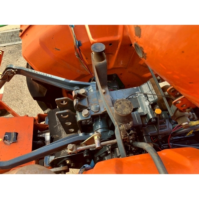 KUBOTA トラクター B7001