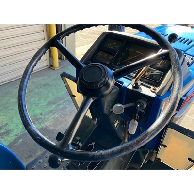 ISEKI トラクター TL2701