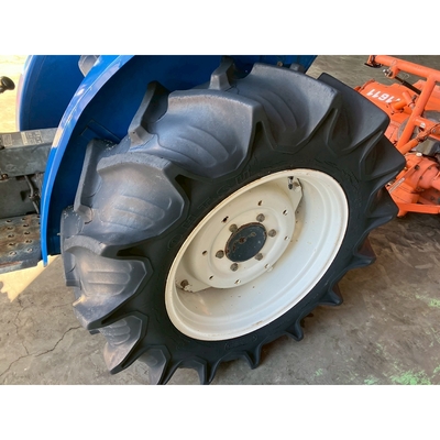 ISEKI トラクター TL2701