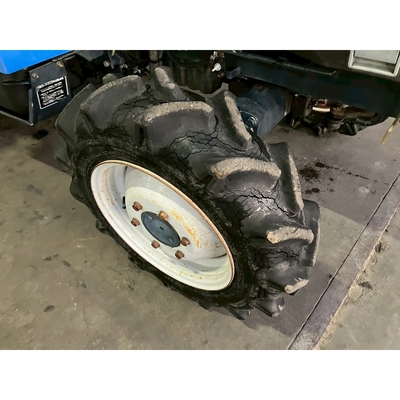 ISEKI トラクター TG21F