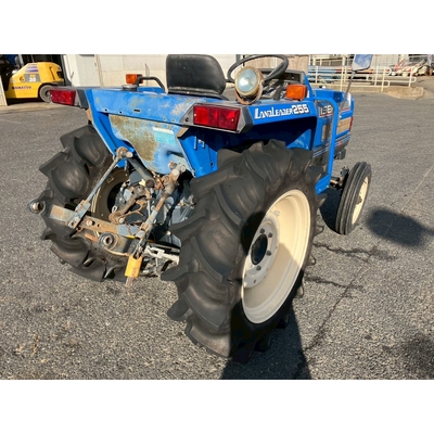 ISEKI トラクター TA255S