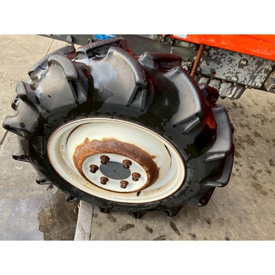 KUBOTA トラクター L1-215