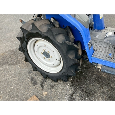 ISEKI トラクター TH20F