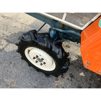 KUBOTA トラクター  B1702D