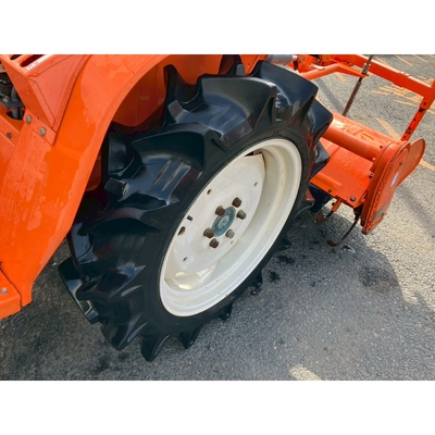 KUBOTA トラクター  B1702D