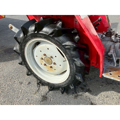 SHIBAURA トラクター SD1643D