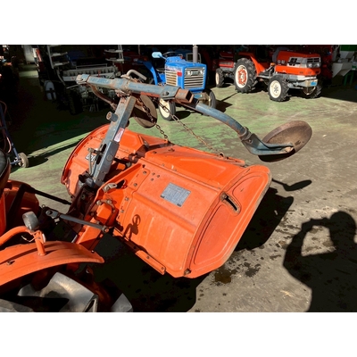 KUBOTA トラクター B7001D