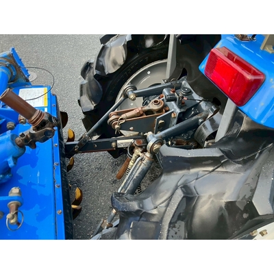 ISEKI トラクター TF223F