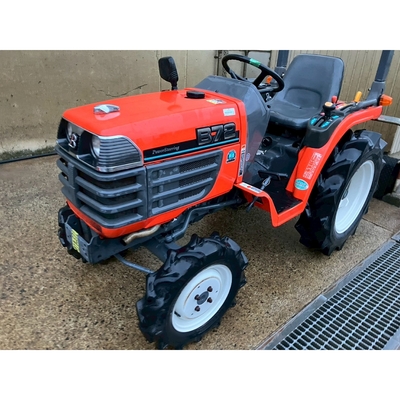 KUBOTA トラクター B72