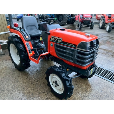 KUBOTA トラクター B72