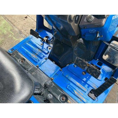 ISEKI トラクター TU157F