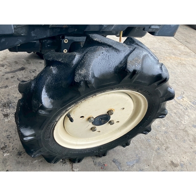 ISEKI トラクター TU157F