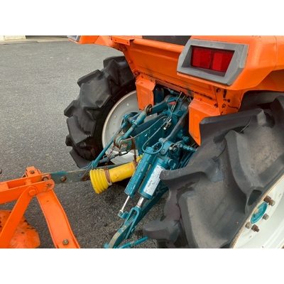 KUBOTA トラクター L1-20