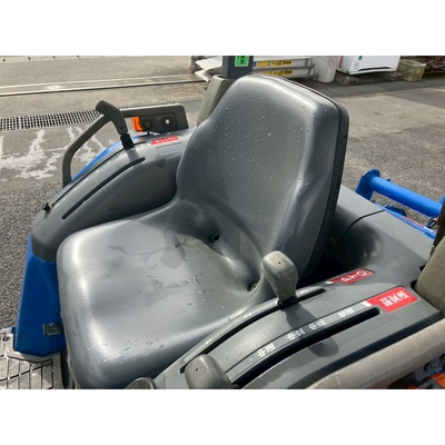 ISEKI トラクター TF223F
